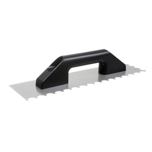 Desempenadeira Aço Cabo de Plástico Dentada 38cm 10mm x 10mm Cortag